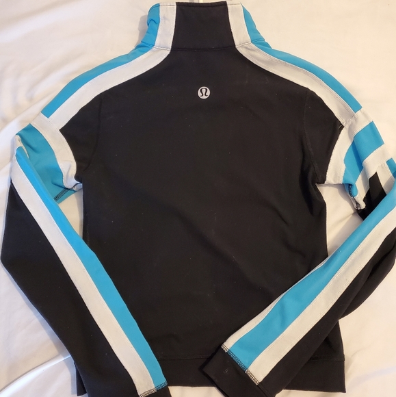 Sweater - Picture 2 of 3